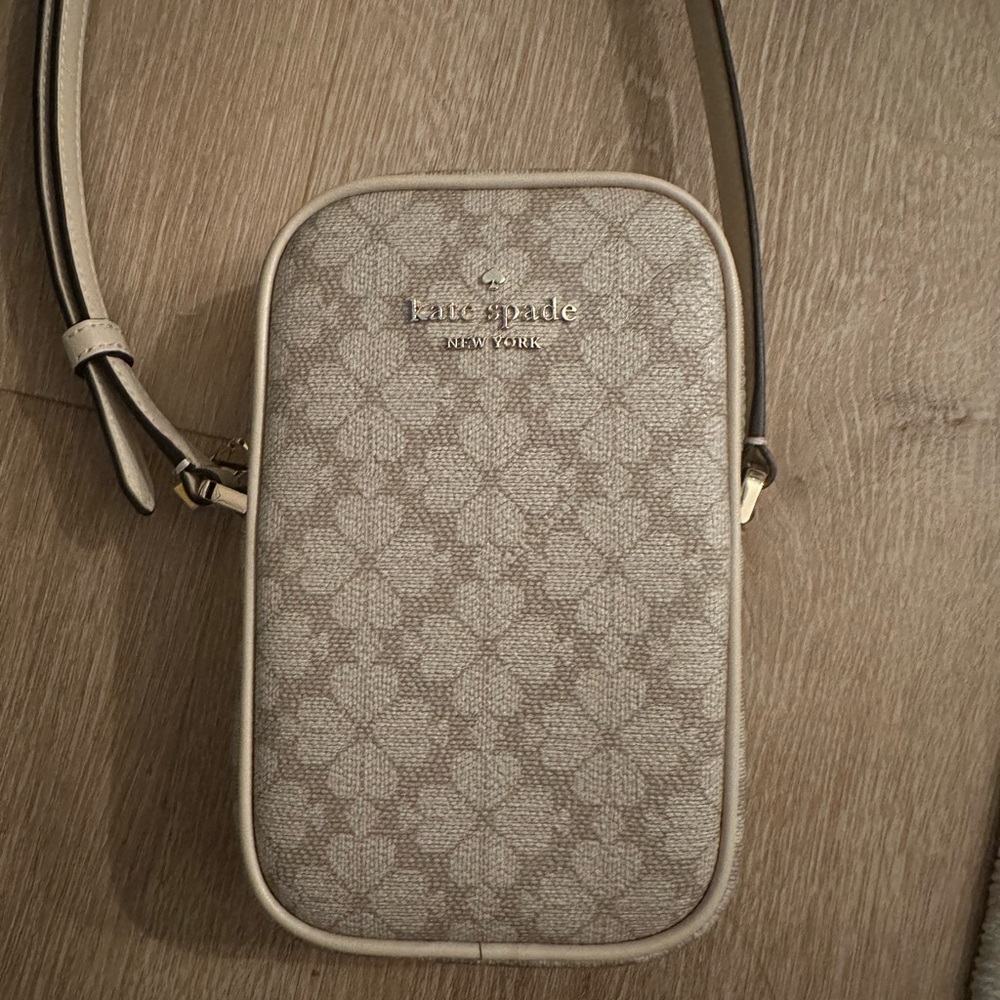 Kate Spade Cream Belt Bag
